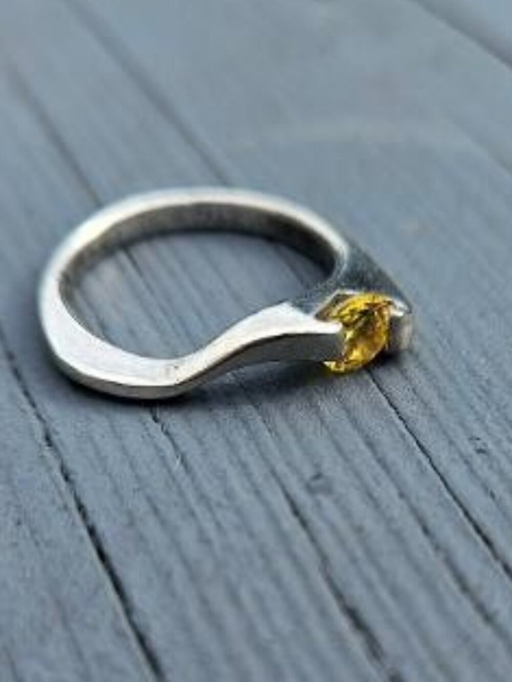 Beautiful Silver Stackable Ring Size 7